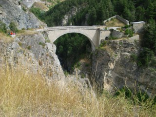 Pont d'Asfeld © CC BY-SA 2.5