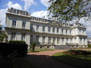 © Hôtel du grand commandement de Tours 