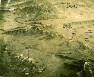 Vue arienne du secteur du T-Bone, 1952 (SHD, 7U 294)