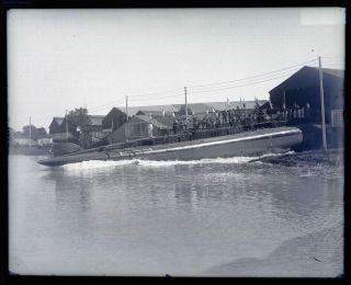 Lancement Bellone Sous-marins 1914.jpg