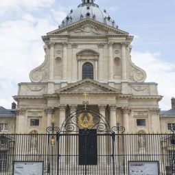 église du Val-De-Grâce (c) ECPAD