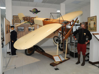 Musée de la Base aérienne 702 d'Avord